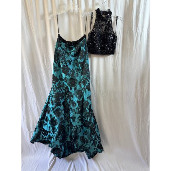 Sherri Hill Dresses & Skirts - Sherri Hill Mermaid Two-Piece Evening Dress - Size 4